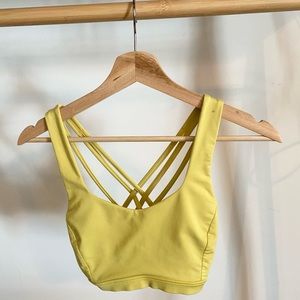 Lululemon CrossBack Sports-bra